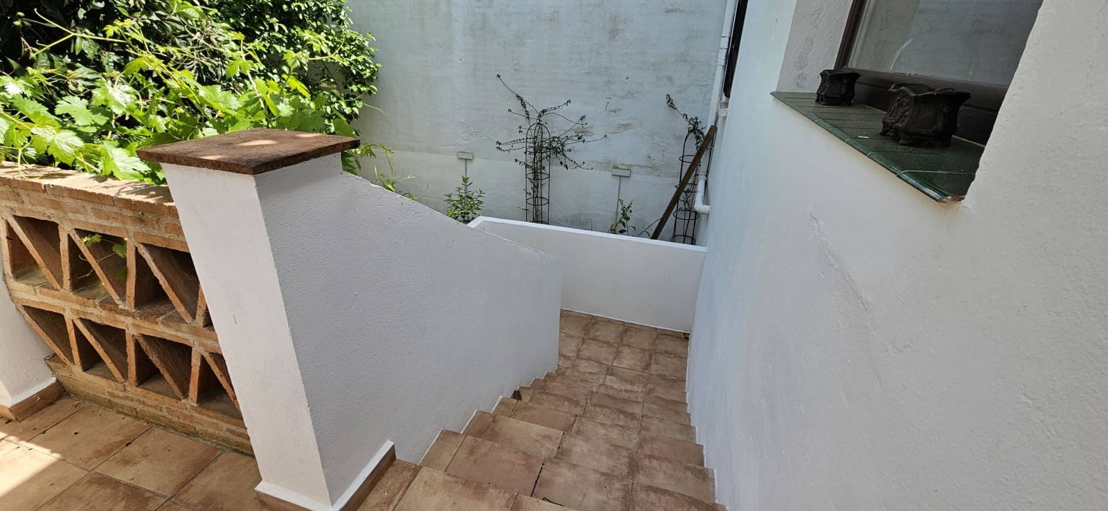 2 soveværelse Byhus til salg i Cortes de la Frontera med swimmingpool - € 179.000 (Ref: 9805967)