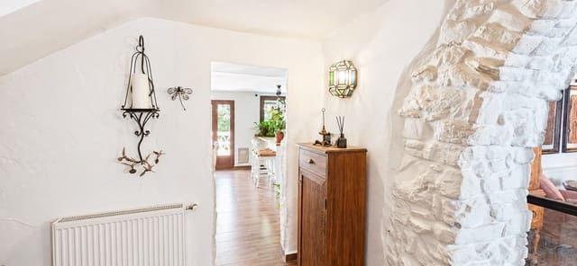 2 chambre Maison de Ville à vendre à Cortes de la Frontera avec piscine - 179 000 € (Ref: 9805967)