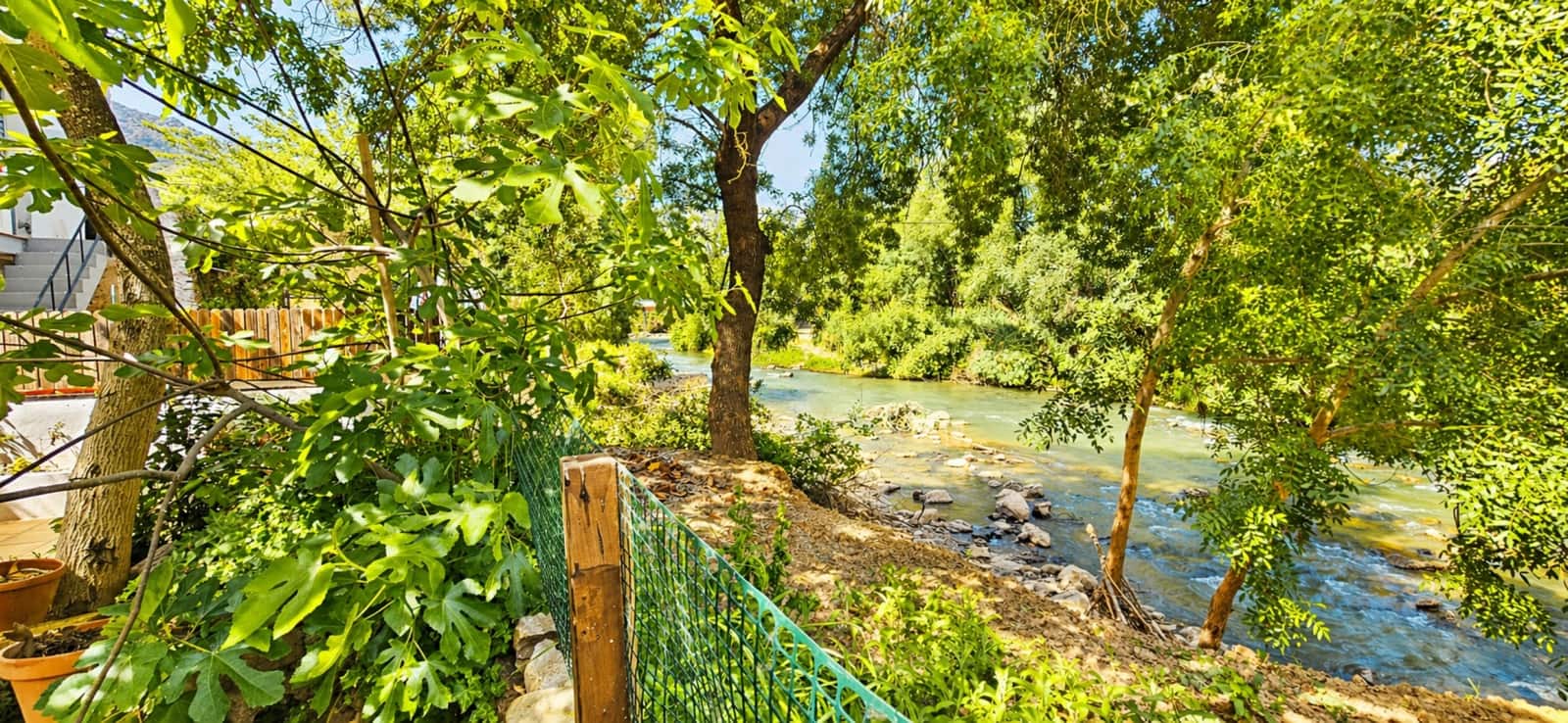 2 soveværelse Byhus til salg i Cortes de la Frontera med swimmingpool - € 179.000 (Ref: 9805967)