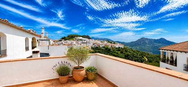 3 Zimmer Apartment zu verkaufen in Gaucín mit Pool - 350.000 € (Ref: 9813939)