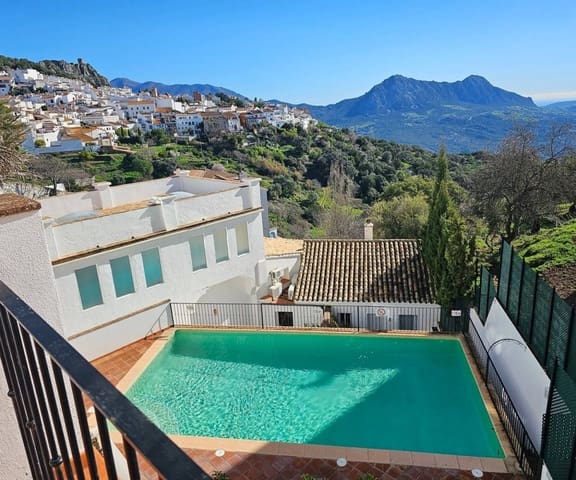 3 Zimmer Apartment zu verkaufen in Gaucín mit Pool - 350.000 € (Ref: 9813939)