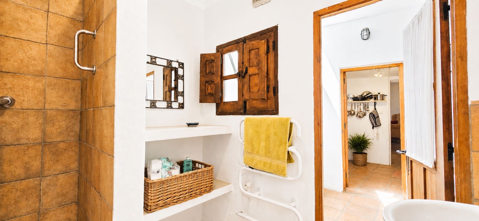 2 bedroom Townhouse for sale in Montejaque - € 105,000 (Ref: 9821860)