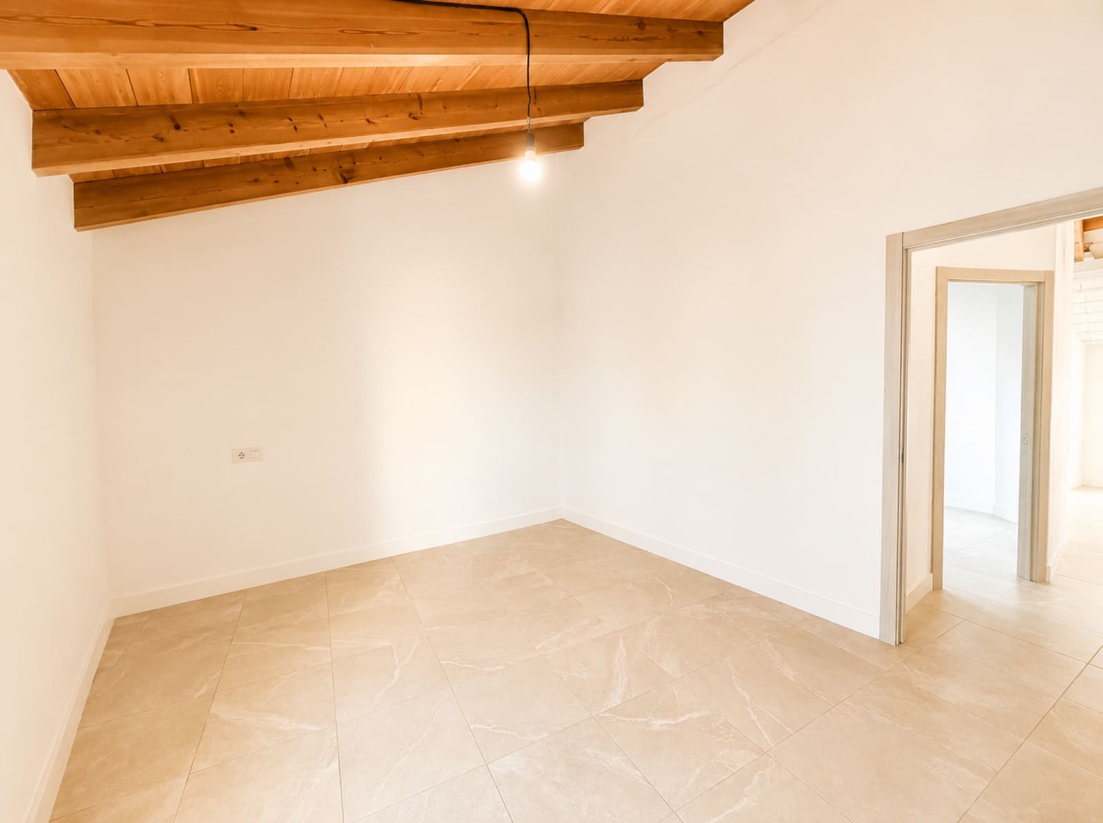 3 bedroom Townhouse for sale in Jimena de la Frontera - € 220,000 (Ref: 9826084)