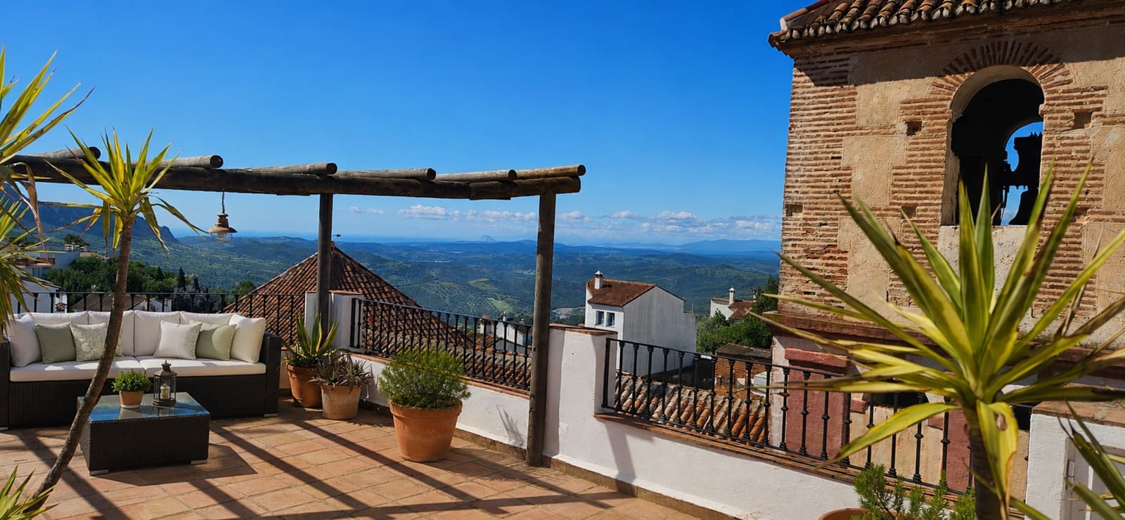 3 bedroom Townhouse for sale in Gaucin - € 295,000 (Ref: 9834799)