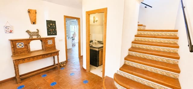 3 sovrum Villa till salu i Cortes de la Frontera med pool - 155 000 € (Ref: 9841993)