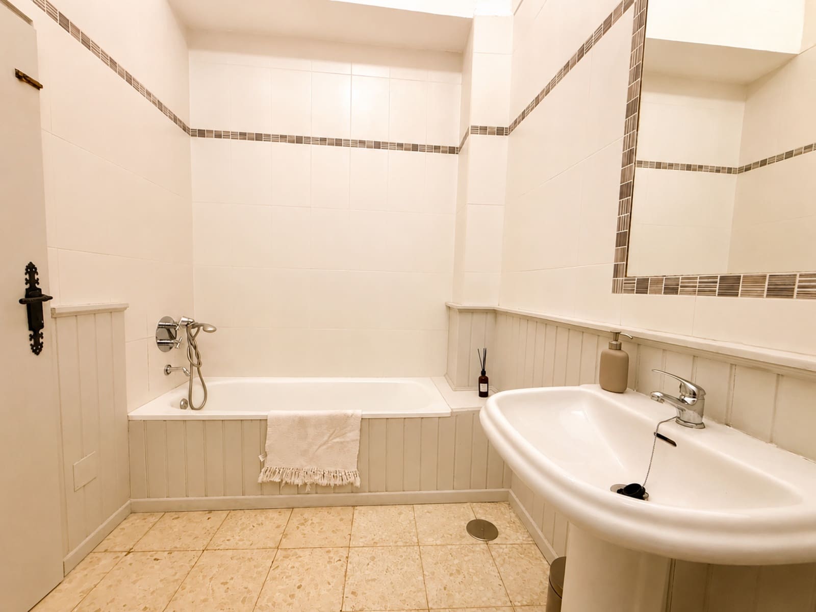 3 makuuhuone Omakotitalo myytävänä paikassa Gaucin - 265 000 € (Ref: 9970287)