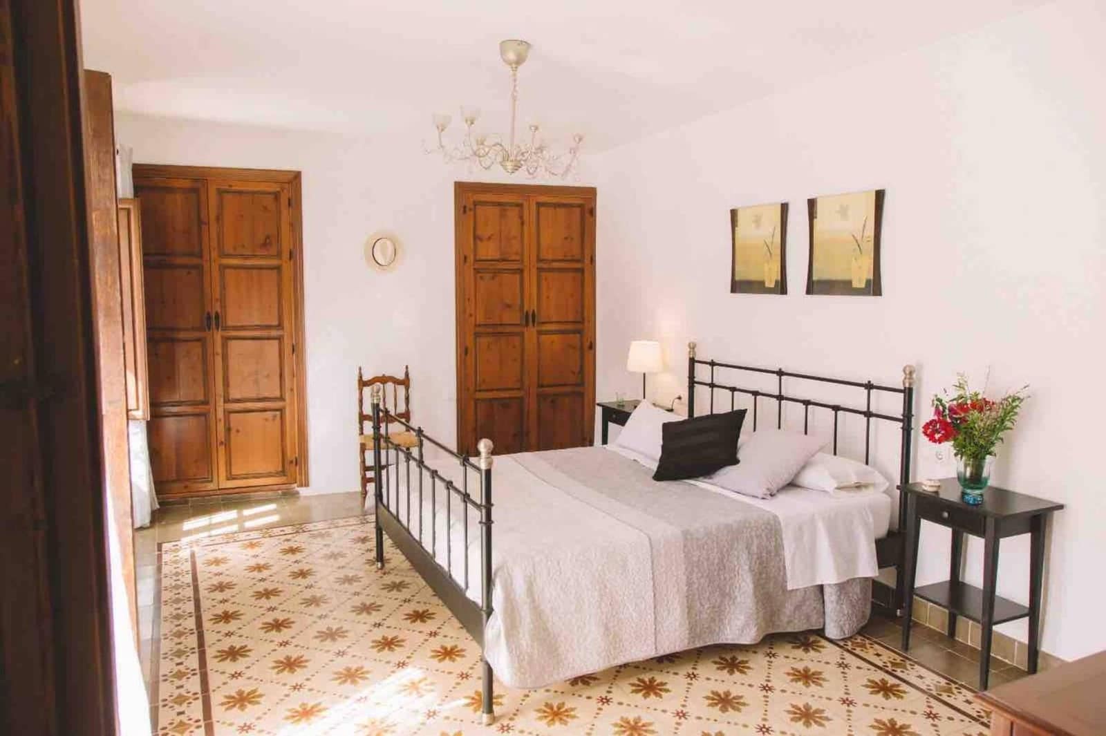 5 sypialnia Finka/Dom wiejski na sprzedaż w Casabermeja z basenem - 2 475 000 € (Ref: 9979324)