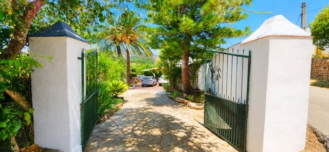4 sovrum Finca/Hus på landet till salu i San Pablo de Buceite, Jimena de la Frontera med pool - 750 000 € (Ref: 9984181)