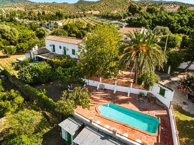 4 sovrum Finca/Hus på landet till salu i San Pablo de Buceite, Jimena de la Frontera med pool - 750 000 € (Ref: 9984181)