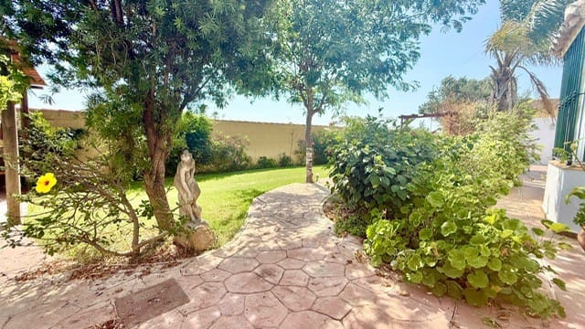 2 soveværelse Villa til salg i Chiclana de la Frontera med swimmingpool garage - € 199.950 (Ref: 10004422)