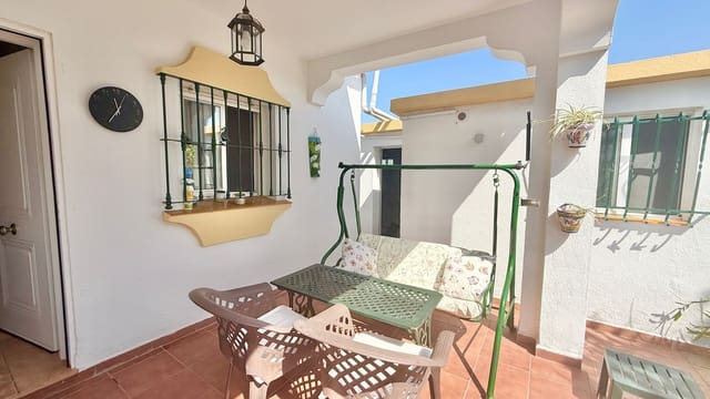 2 soveværelse Villa til salg i Chiclana de la Frontera med swimmingpool garage - € 199.950 (Ref: 10004422)