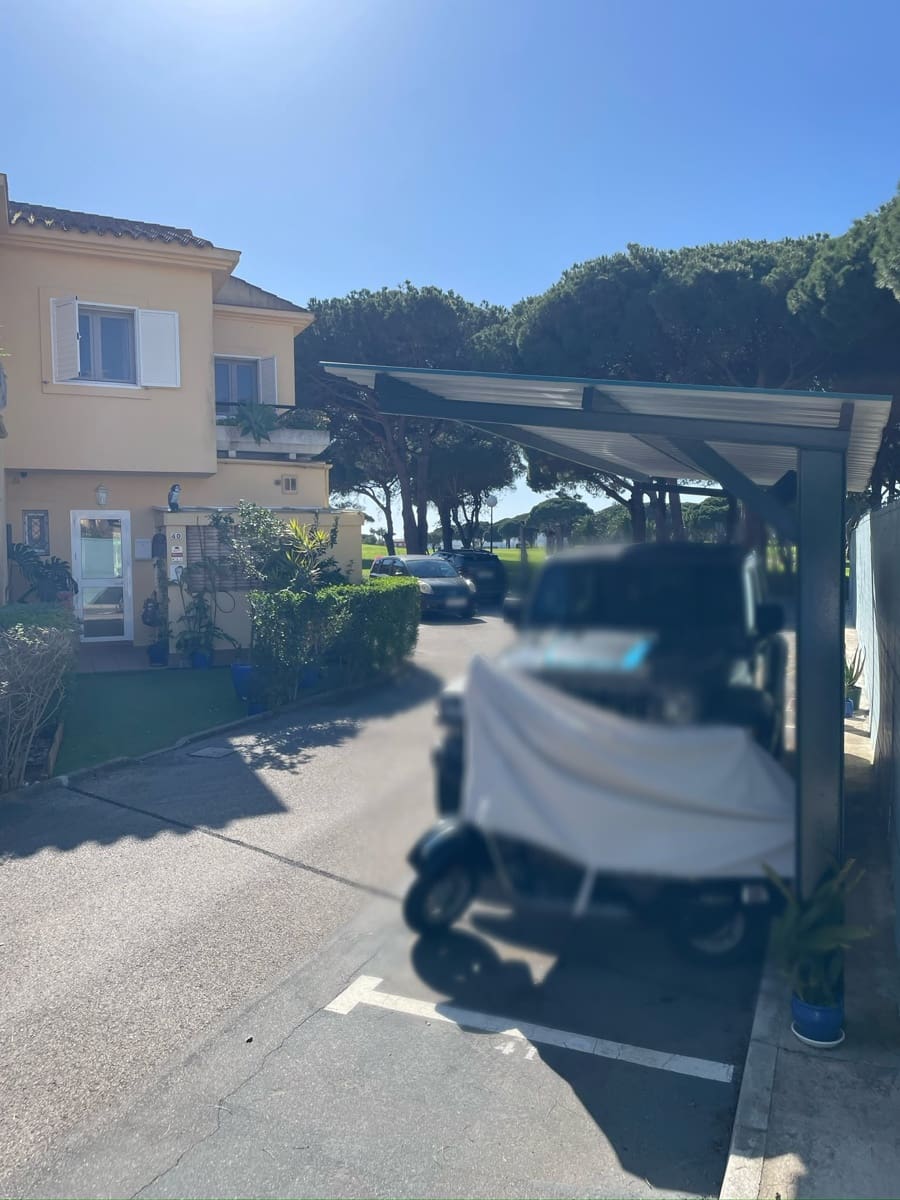Casa de 3 habitaciones en Chiclana de la Frontera en venta con piscina garaje - 595.000 € (Ref: 10023198)