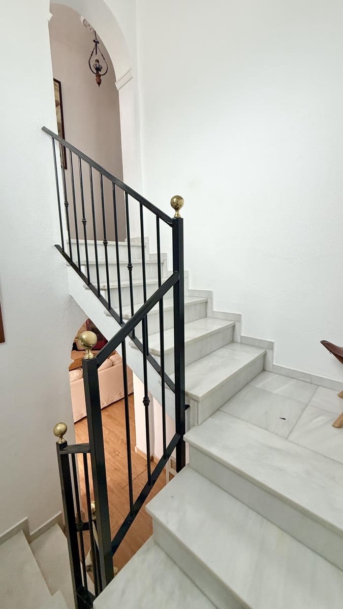 4 sovrum Villa till salu i Chiclana de la Frontera med pool garage - 385 000 € (Ref: 10062873)