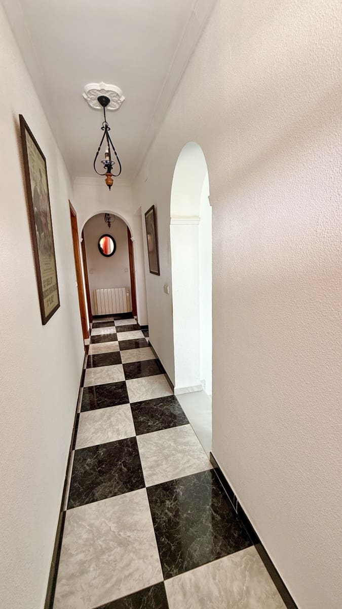4 sovrum Villa till salu i Chiclana de la Frontera med pool garage - 385 000 € (Ref: 10062873)