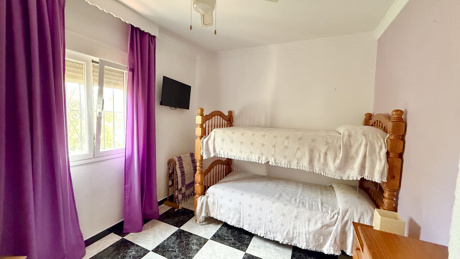 4 sovrum Villa till salu i Chiclana de la Frontera med pool garage - 385 000 € (Ref: 10062873)