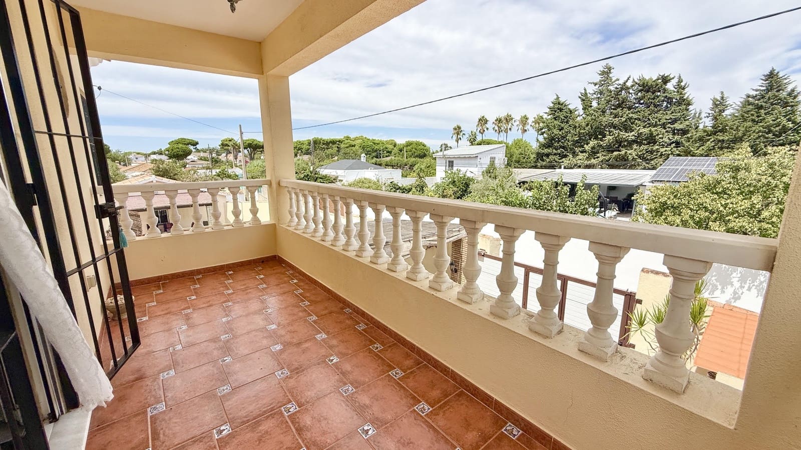 4 sovrum Villa till salu i Chiclana de la Frontera med pool garage - 385 000 € (Ref: 10062873)
