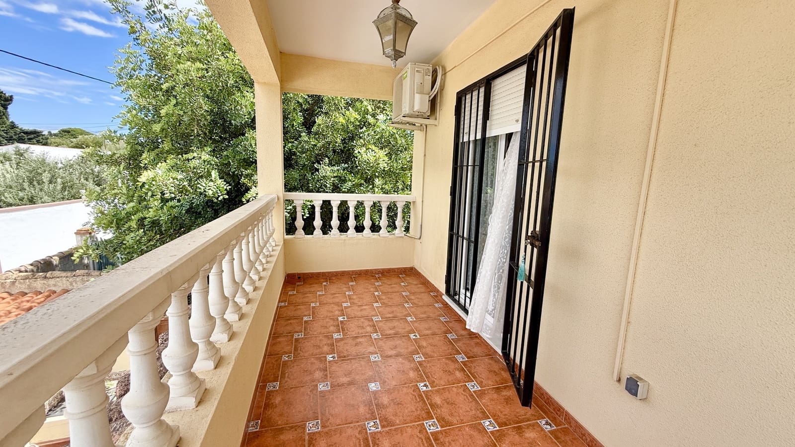 4 sovrum Villa till salu i Chiclana de la Frontera med pool garage - 385 000 € (Ref: 10062873)