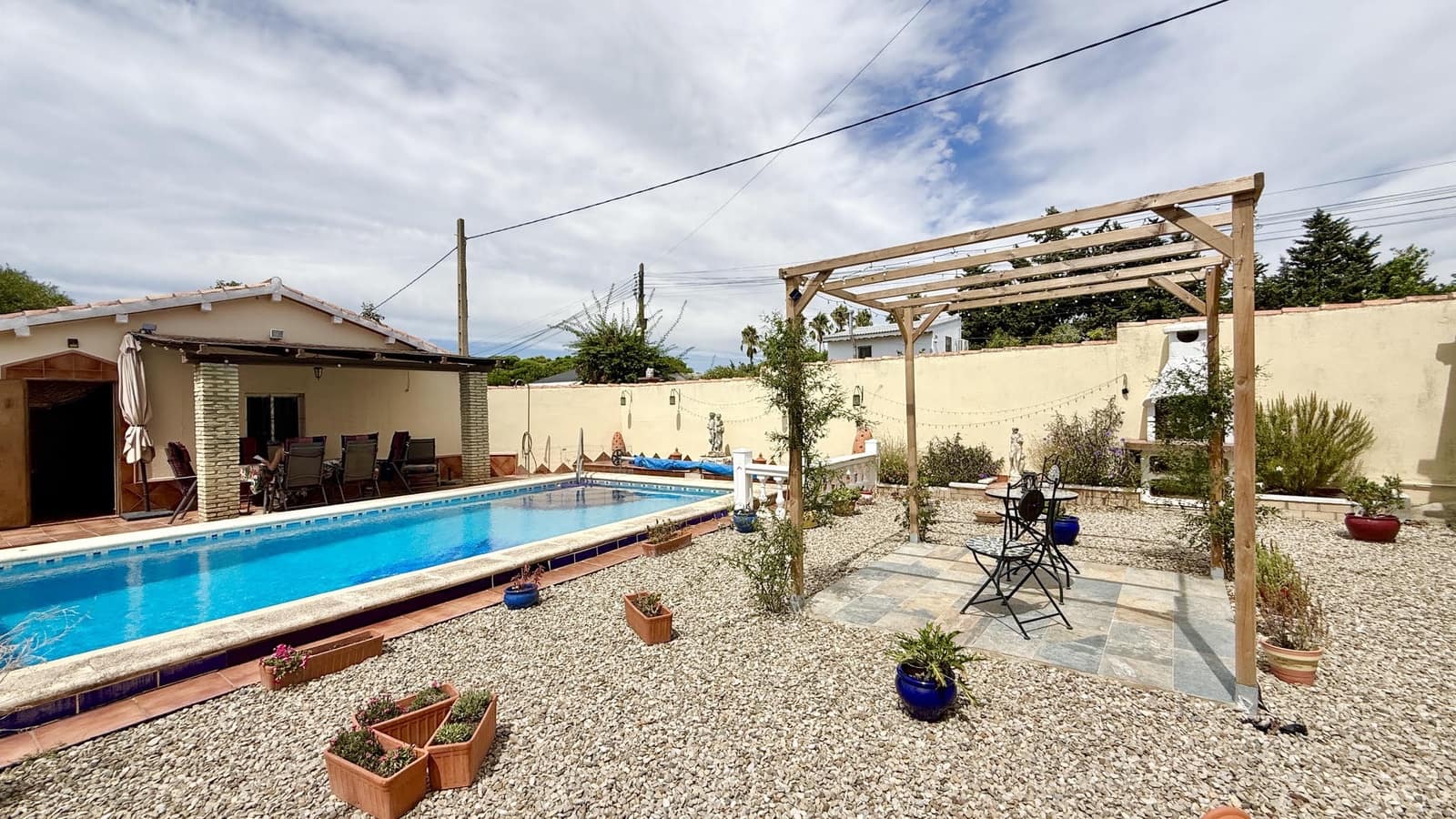 4 sovrum Villa till salu i Chiclana de la Frontera med pool garage - 385 000 € (Ref: 10062873)