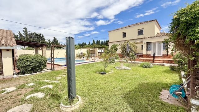4 sovrum Villa till salu i Chiclana de la Frontera med pool garage - 385 000 € (Ref: 10062873)