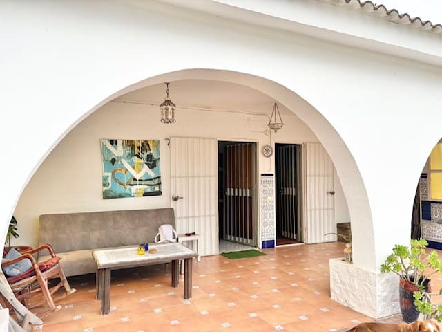 3 sovrum Villa till salu i Chiclana de la Frontera med pool garage - 329 999 € (Ref: 8631476)