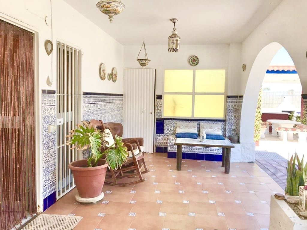 3 sovrum Villa till salu i Chiclana de la Frontera med pool garage - 329 999 € (Ref: 8631476)