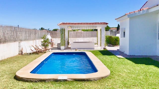 3 sovrum Villa till salu i Chiclana de la Frontera med pool garage - 329 999 € (Ref: 8631476)