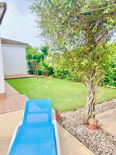 4 soveværelse Villa til salg i Chiclana de la Frontera med swimmingpool garage - € 345.000 (Ref: 8925073)