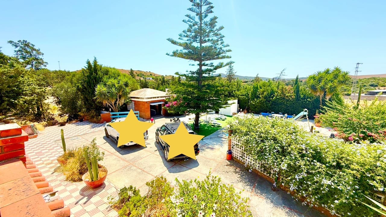 3 bedroom Villa for sale in Medina-Sidonia with pool garage - € 319,950 (Ref: 9177794)