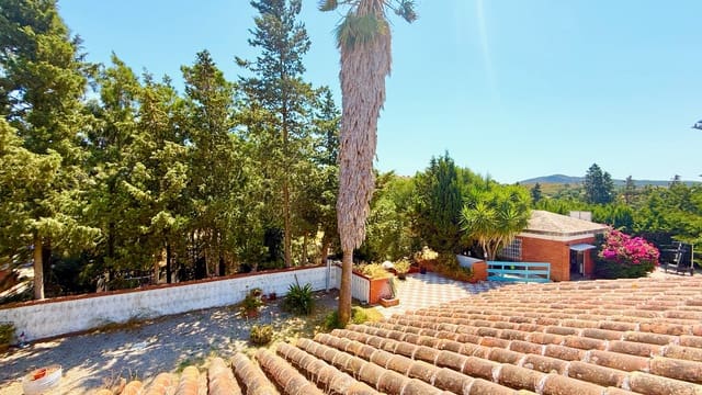 3 soveværelse Villa til salg i Medina-Sidonia med swimmingpool garage - € 319.950 (Ref: 9177794)