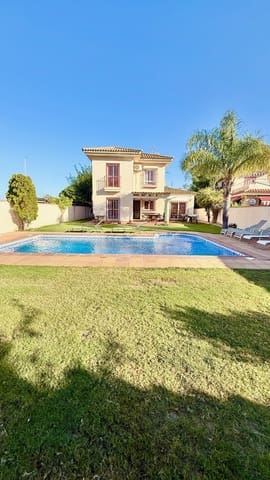 4 bedroom Villa for sale in Chiclana de la Frontera with pool garage - € 525,000 (Ref: 9523277)