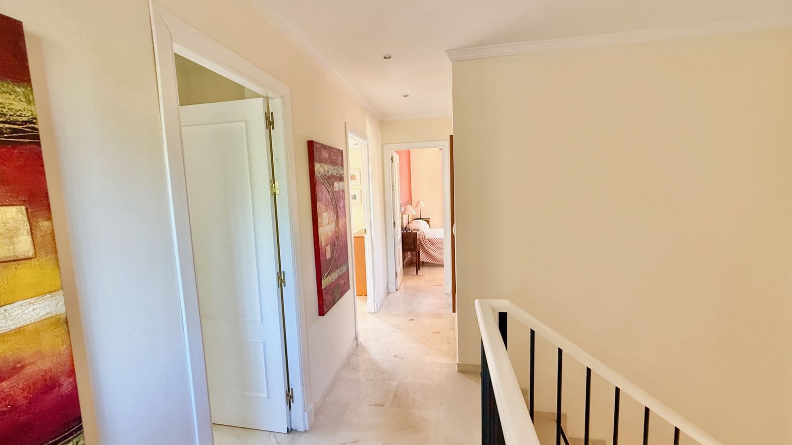 4 bedroom Villa for sale in Chiclana de la Frontera with pool garage - € 525,000 (Ref: 9523277)