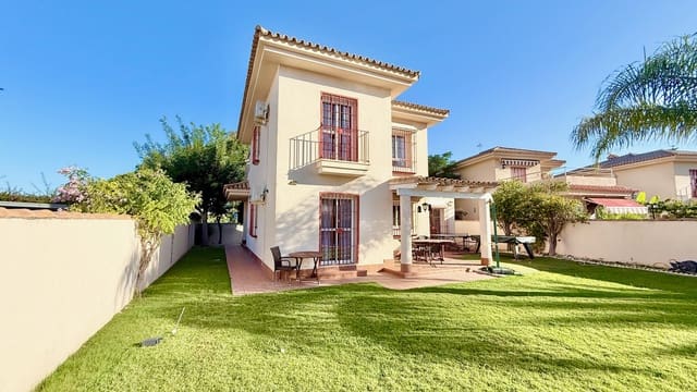 4 bedroom Villa for sale in Chiclana de la Frontera with pool garage - € 525,000 (Ref: 9523277)