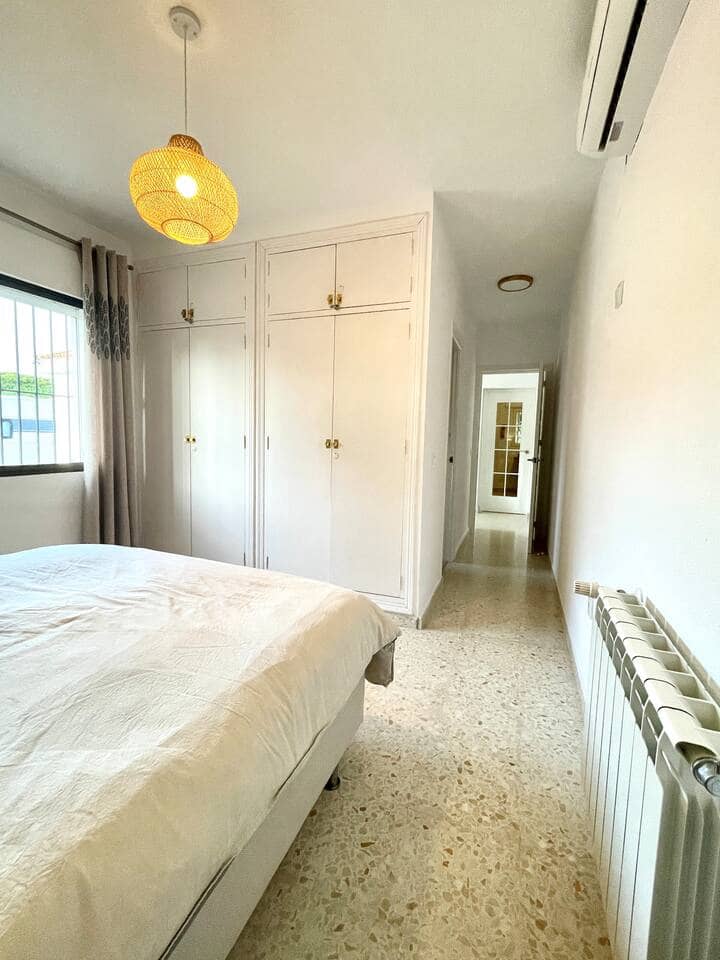 3 chambre Villa/Maison à vendre à Chiclana de la Frontera avec piscine garage - 639 000 € (Ref: 9590335)