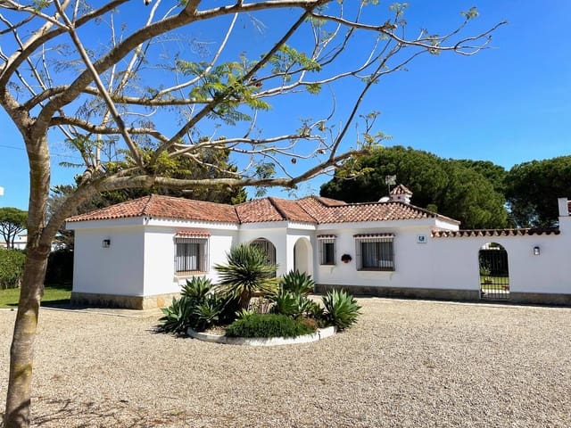 3 chambre Villa/Maison à vendre à Chiclana de la Frontera avec piscine garage - 639 000 € (Ref: 9590335)