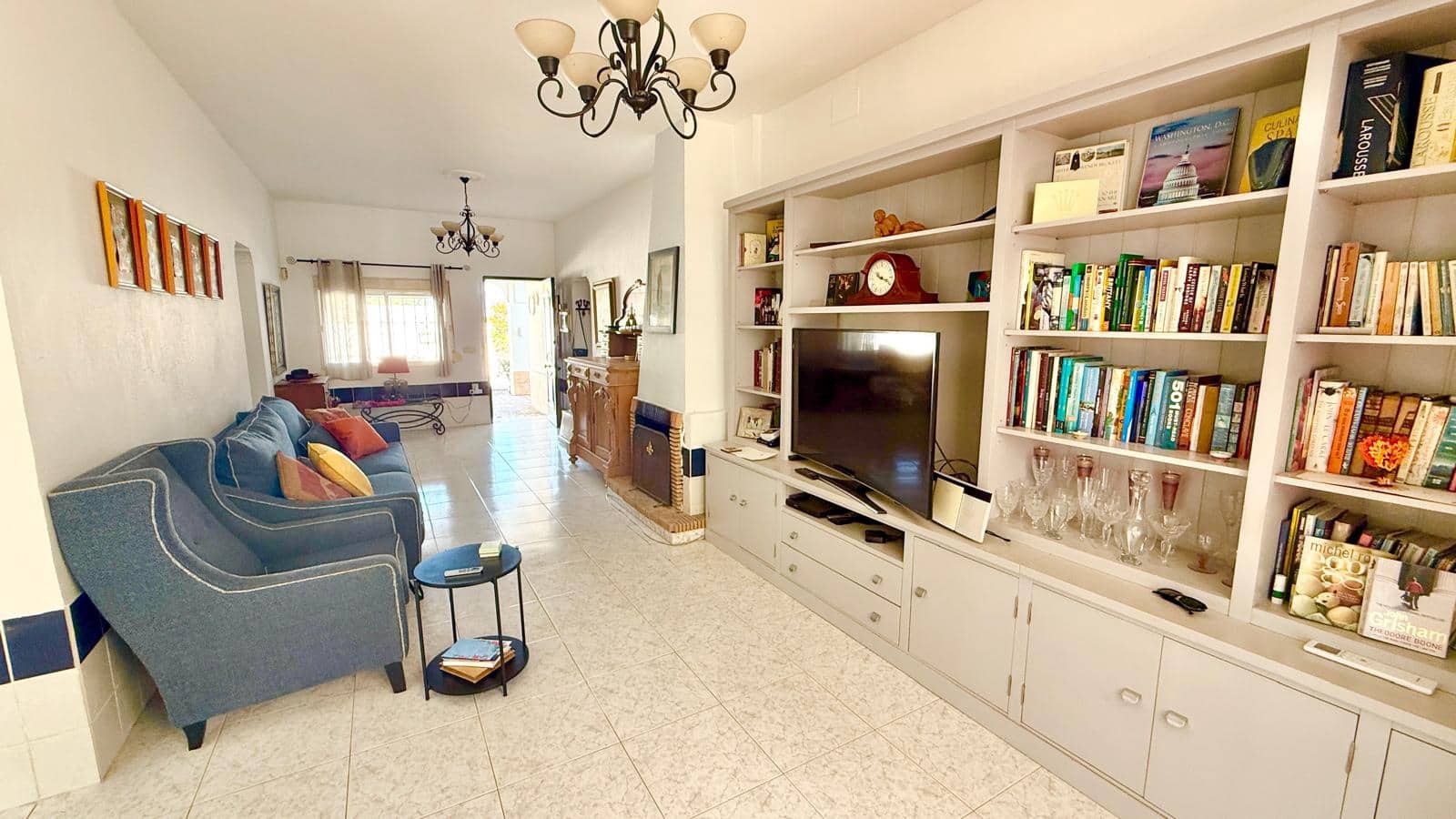 4 soveværelse Villa til salg i Chiclana de la Frontera med swimmingpool garage - € 375.000 (Ref: 9819652)