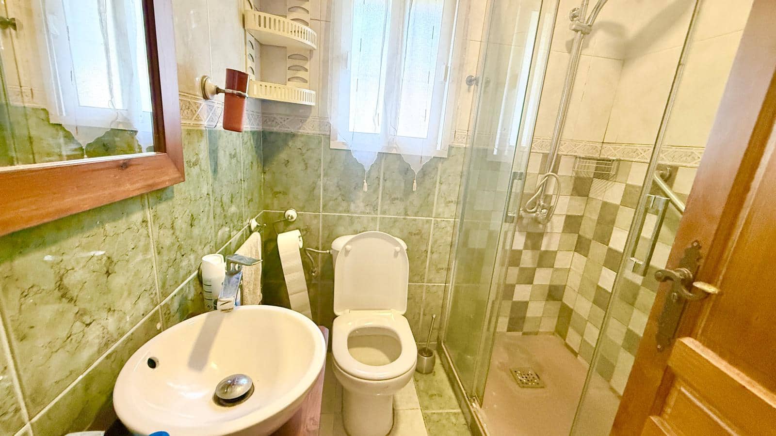 4 soveværelse Villa til salg i Chiclana de la Frontera med swimmingpool garage - € 375.000 (Ref: 9819652)