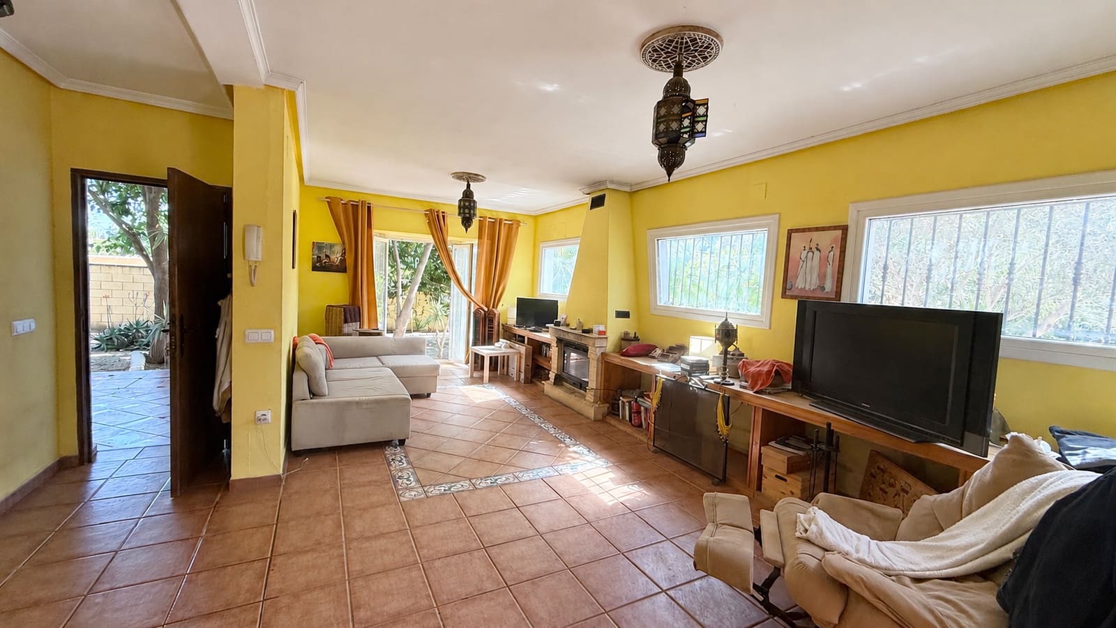 3 soverom Villa til salgs i Chiclana de la Frontera med svømmebasseng garasje - € 249 000 (Ref: 9941239)