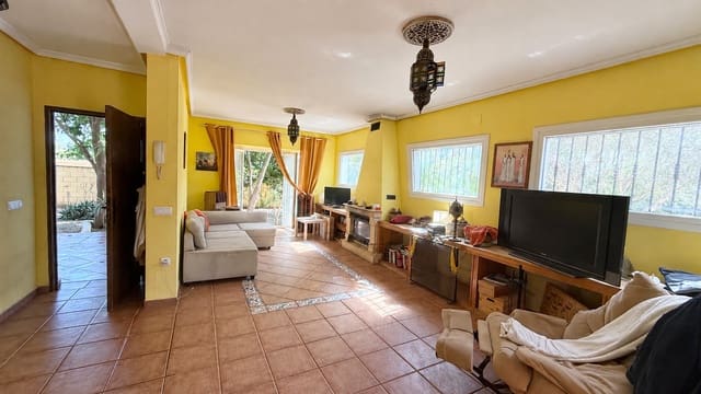 3 soverom Villa til salgs i Chiclana de la Frontera med svømmebasseng garasje - € 249 000 (Ref: 9941239)