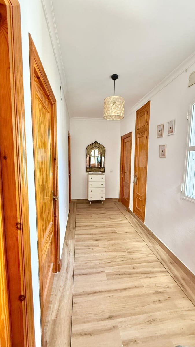 5 soverom Villa til salgs i Chiclana de la Frontera med svømmebasseng - € 790 000 (Ref: 9977678)