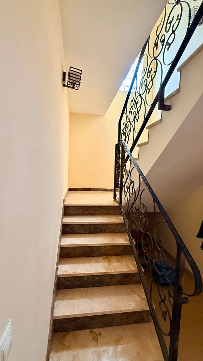 4 sovrum Villa att hyra i Albox - 700 € (Ref: 10008375)