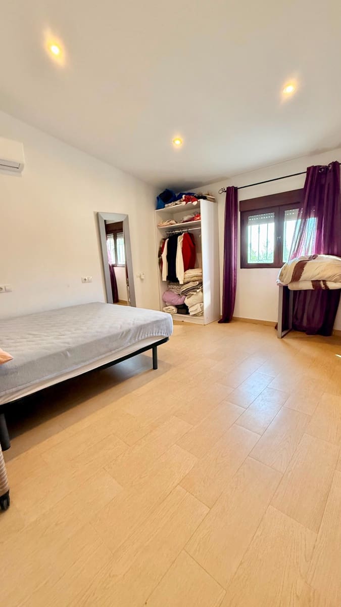 4 sovrum Villa att hyra i Albox - 700 € (Ref: 10008375)