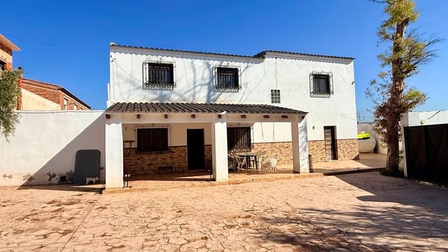 4 sovrum Villa att hyra i Albox - 700 € (Ref: 10008375)