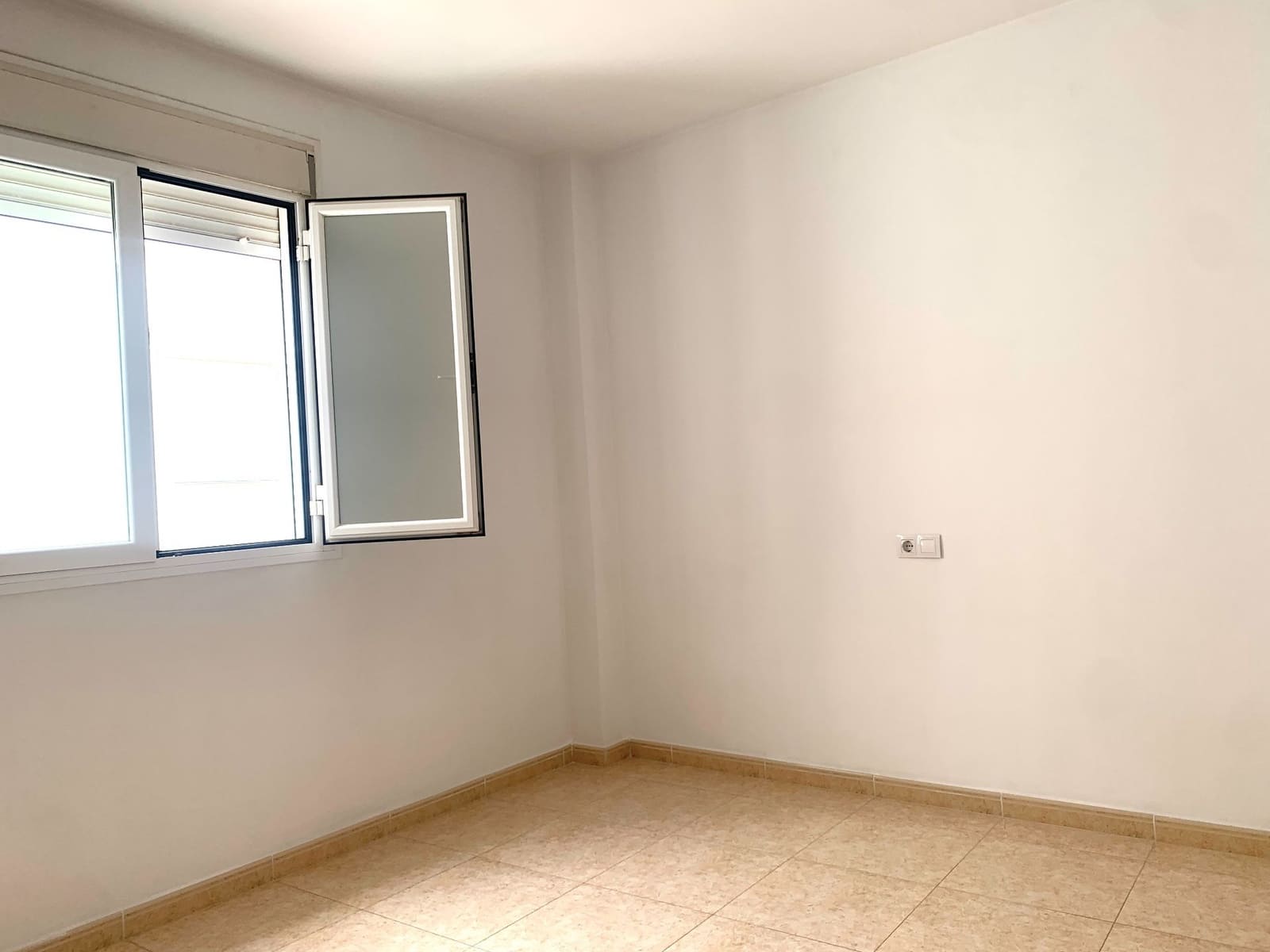 Maison de Ville de 5 chambres à louer à Albox - 650 € (Ref: 10020279)