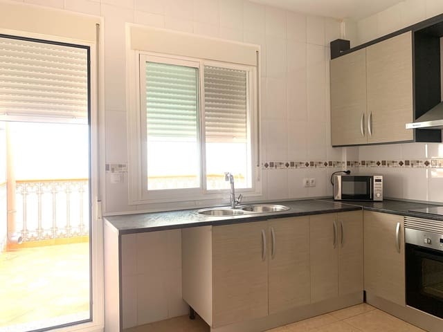 5 makuuhuone Omakotitalo vuokrattavana paikassa Albox - 650 € (Ref: 10020279)