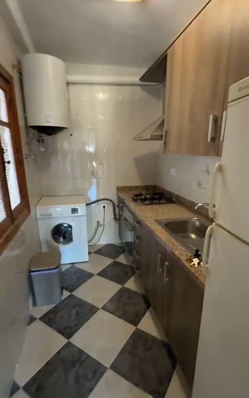 Appartement de 3 chambres à louer à Olula del Rio - 500 € (Ref: 10033497)
