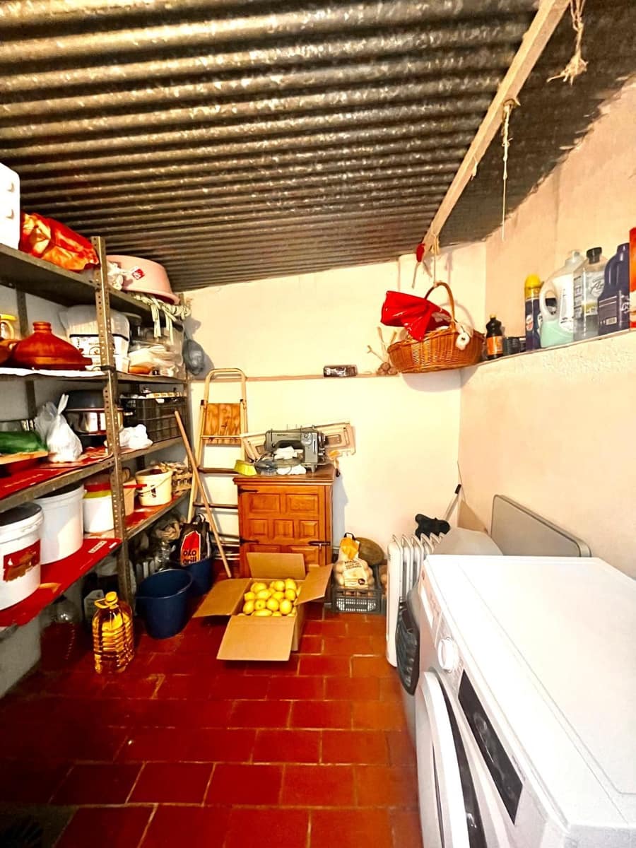 4 bedroom Flat for sale in Albox - € 107,000 (Ref: 10037029)
