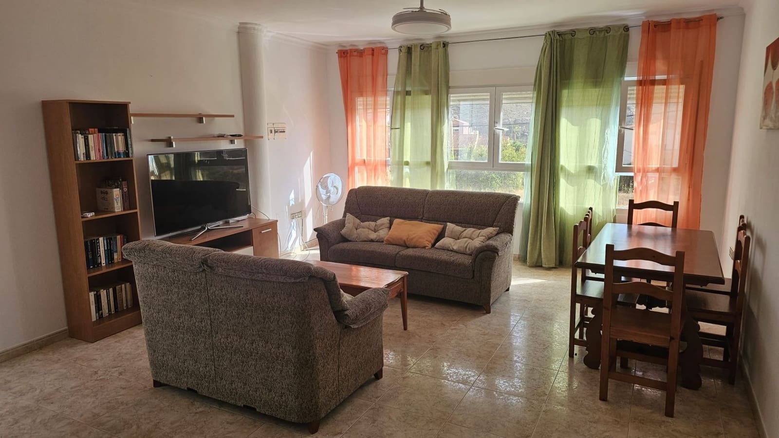 Piso de 3 habitaciones en Fines en alquiler - 550 € (Ref: 10048825)