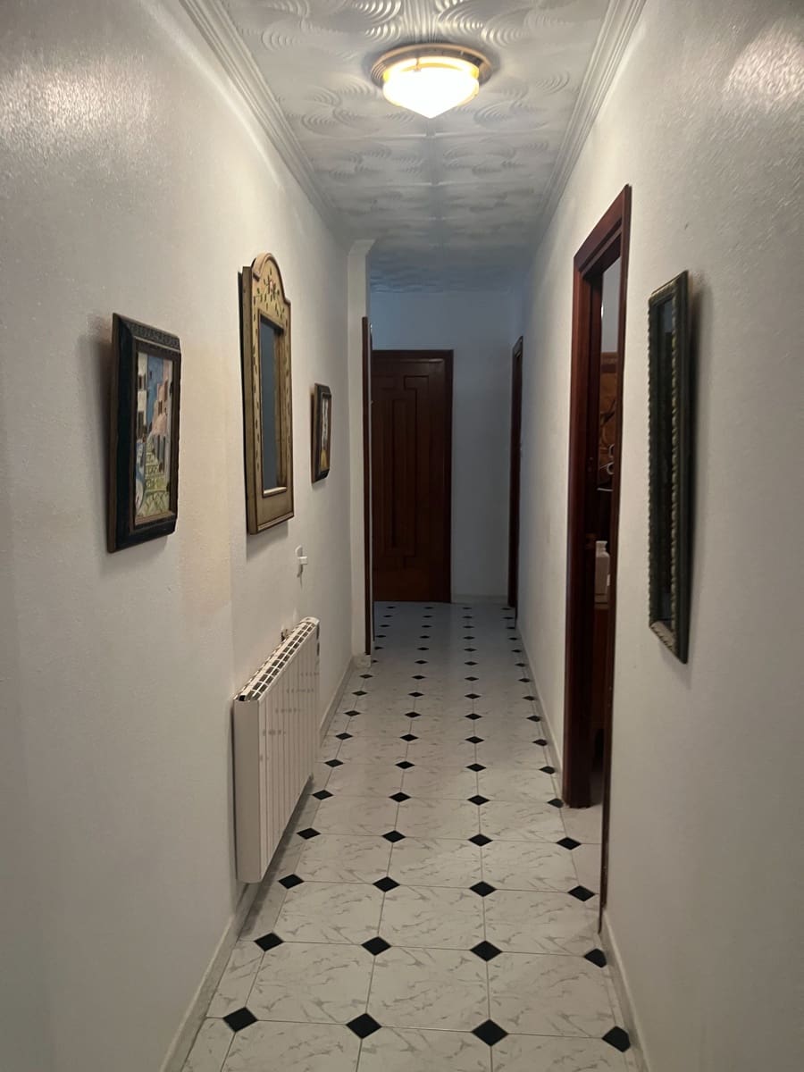 4 slaapkamer Flat te koop in Albox - € 75.000 (Ref: 10075376)