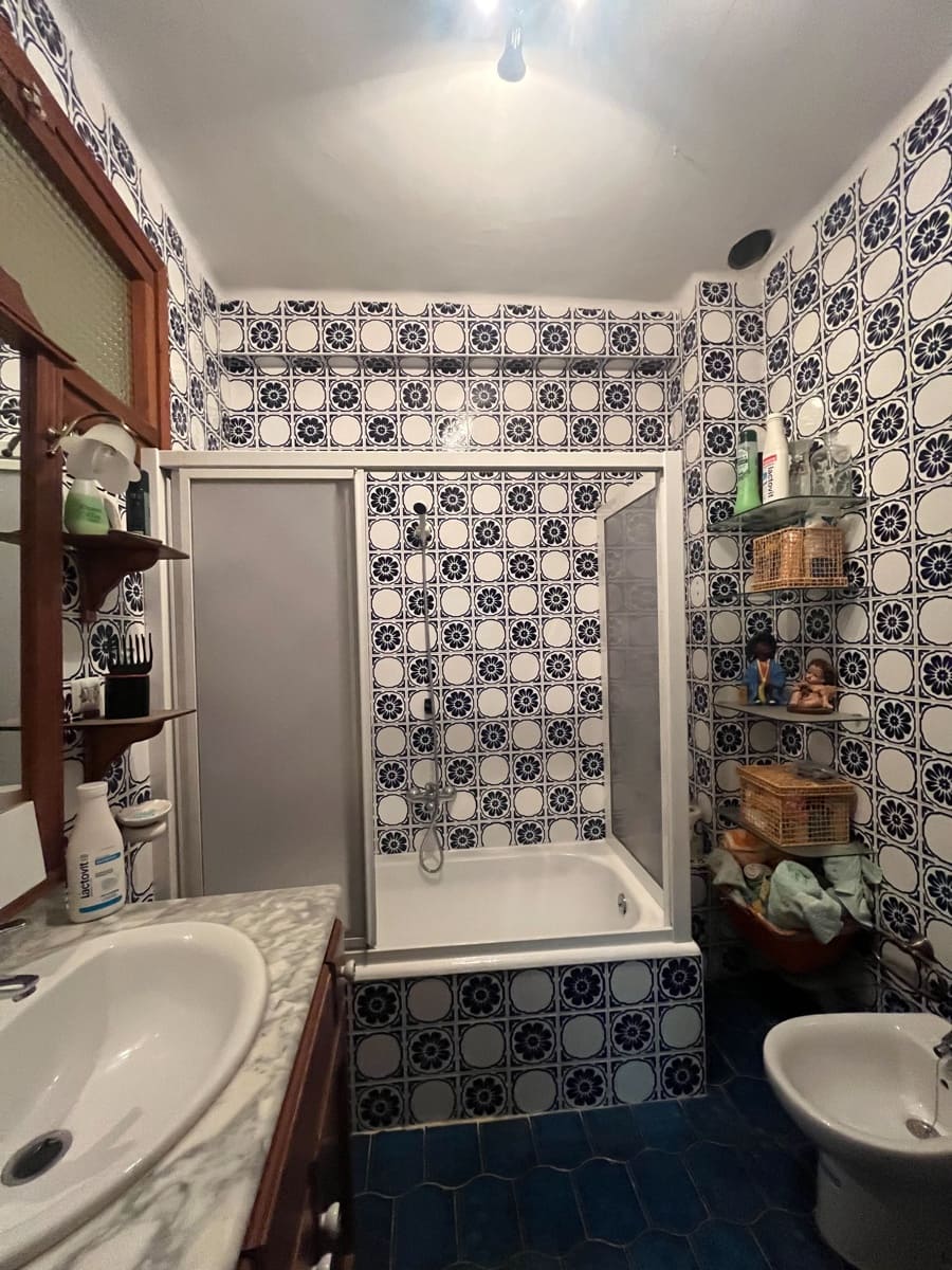 4 slaapkamer Flat te koop in Albox - € 75.000 (Ref: 10075376)