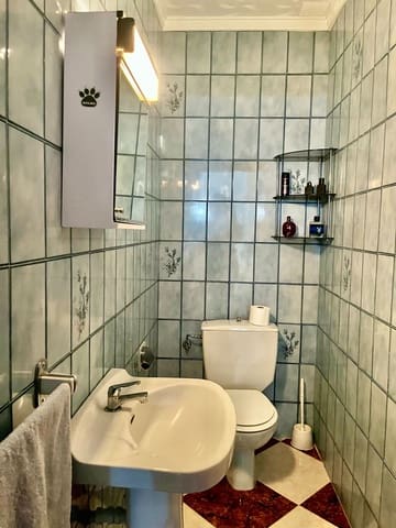 4 slaapkamer Flat te huur in Albox - € 700 (Ref: 10108953)